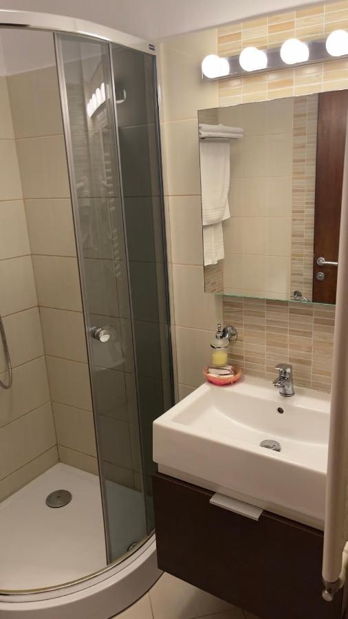 Star Hotel Tulcea Buitenkant foto